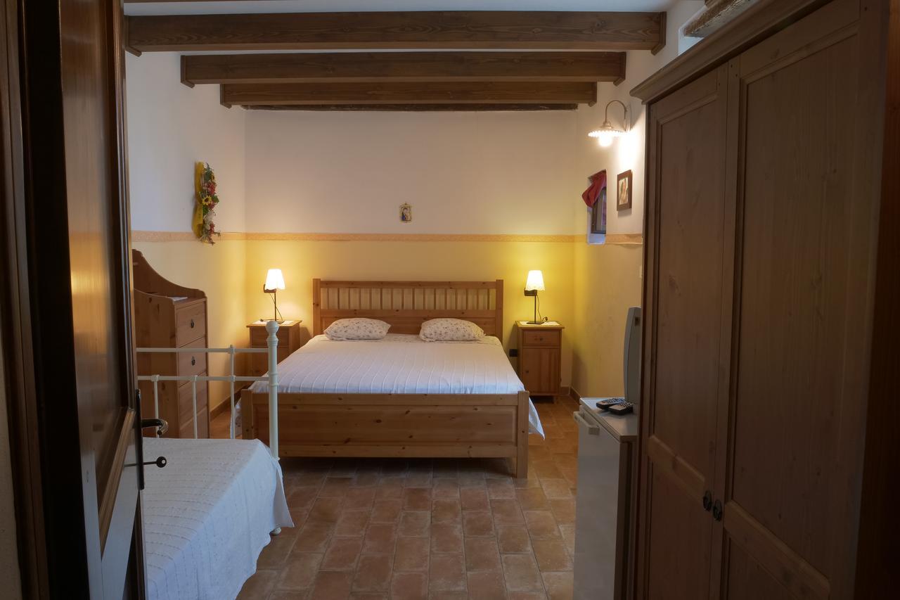 Вилла La Piana Dei Castagni Castel d'Aiano Экстерьер фото
